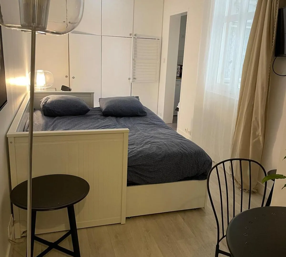 Апартаменты Charming Paris Flat In Alesia Франция